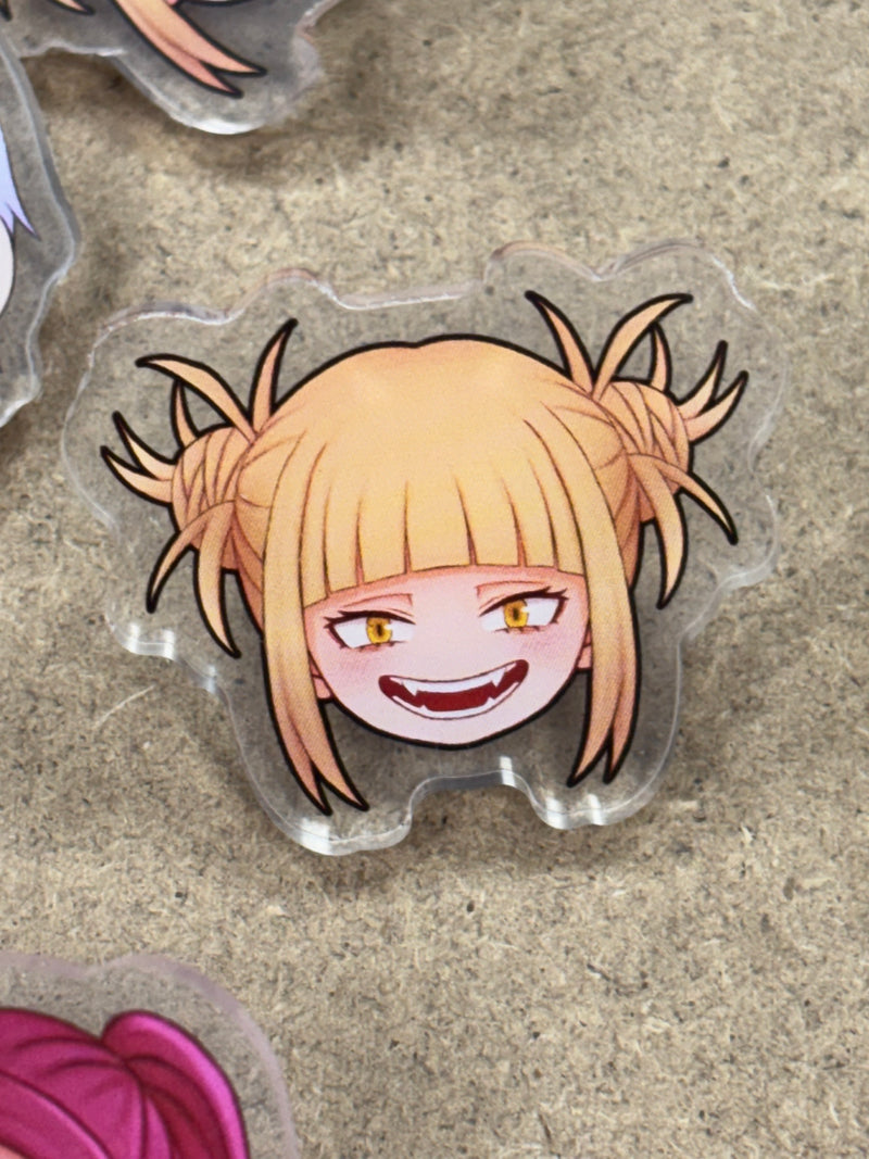 Pins Toga